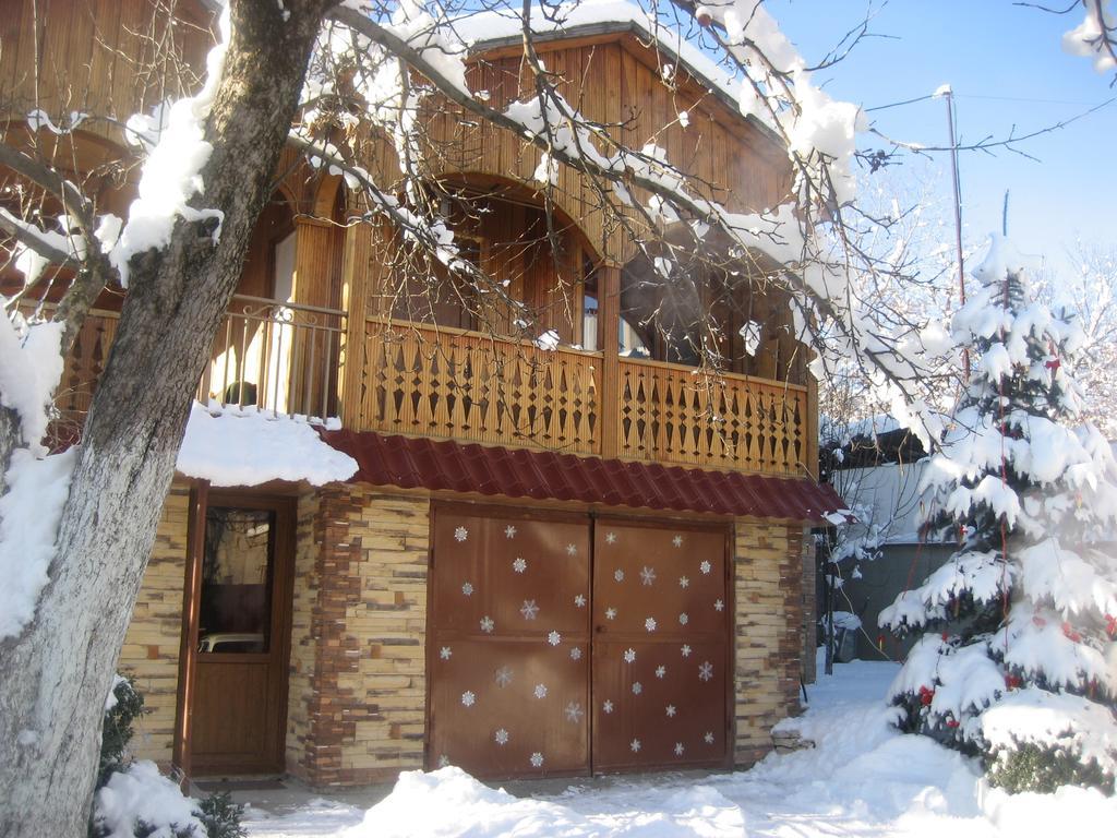 Maghay B&B Hotel In Ванадзор Екстериор снимка